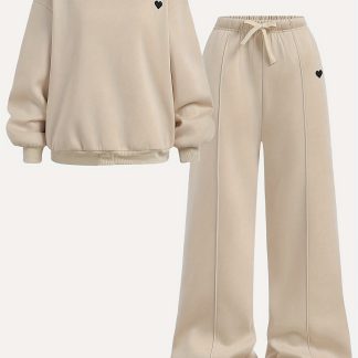Similar Style Development: Teen Girl Clothing: Casual Outfits for Girls/Back-To-School Season, Featuring Round Neck Pullovers And Wide-Leg Pants Sets; Girls' Round Neck Sweatshirts And Jogger Sets; Bohemian/Street Style Hooded Sportswear