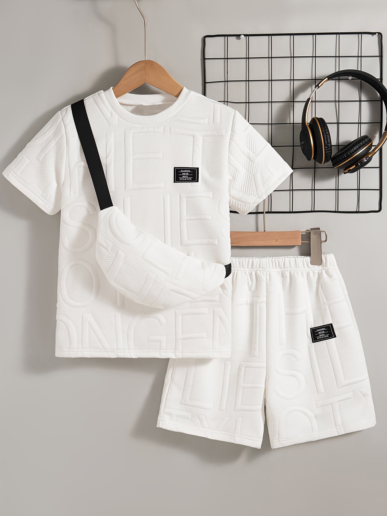 Boys' Casual Outing Solid Color Chap Design Regular Fit Round Neck Short Sleeve T-Shirt And Shorts 2pcs Set with Hanging Bag Boys' Shorts Set Summer, for Outdoor - Image 8