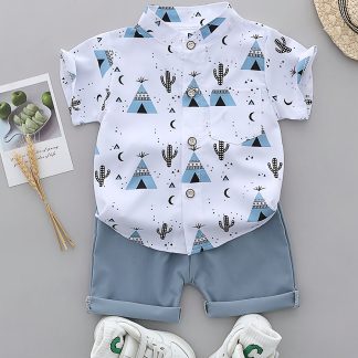 Boys' Summer Pattern T-Shirt And Shorts Set - Casual, Non-Stretch, Short Sleeve Top with Pyramid And Cactus Design. Light Shorts, Sneakers, for Outdoor