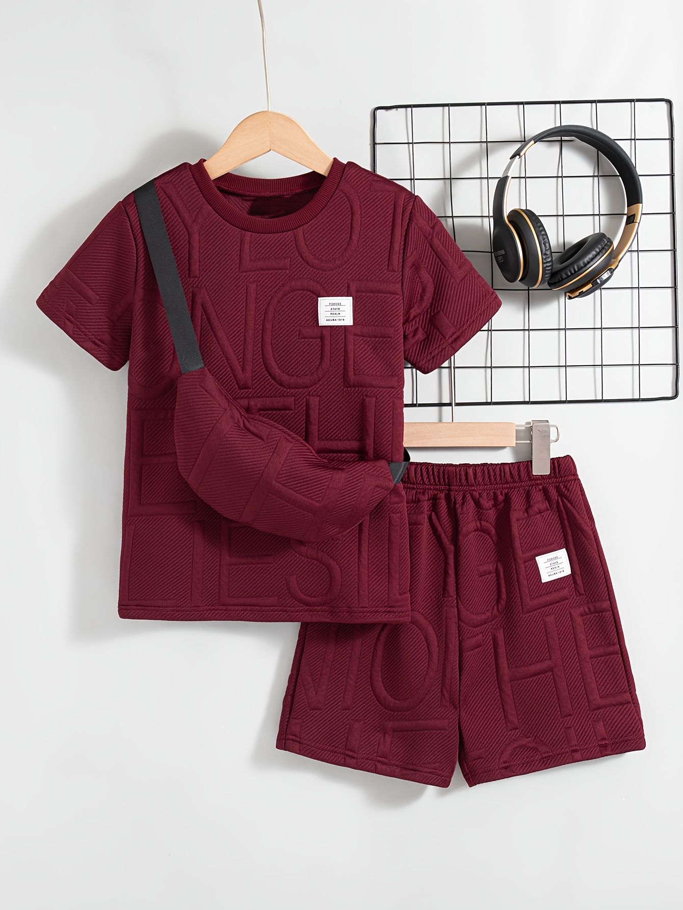 Boys' Casual Outing Solid Color Chap Design Regular Fit Round Neck Short Sleeve T-Shirt And Shorts 2pcs Set with Hanging Bag Boys' Shorts Set Summer, for Outdoor - Image 9