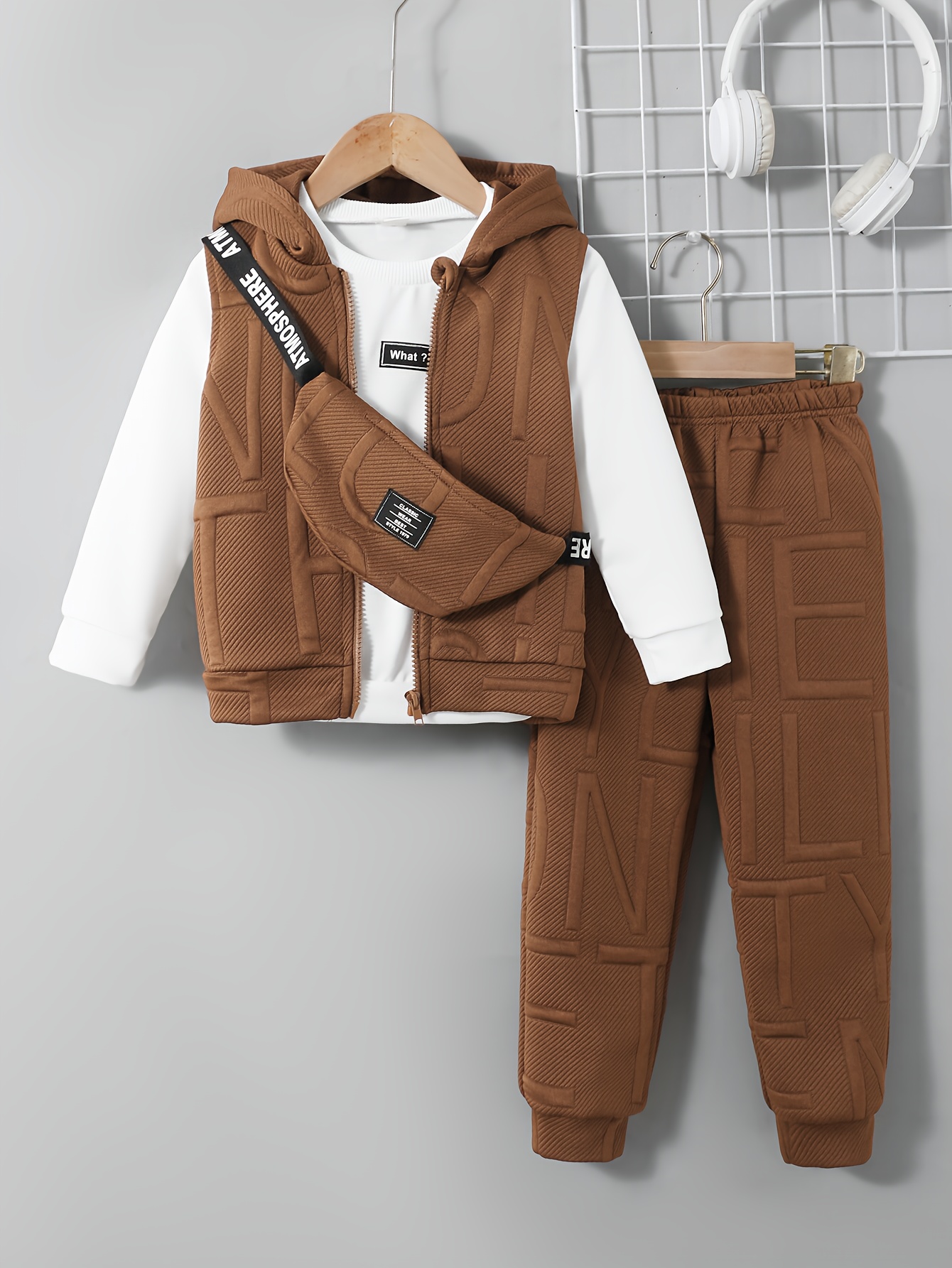 4pcs Boys' Casual Set: Letter Vest, Solid Long Sleeve Top, Elastic Waist Joggers And Crossbody Bag - Autumn Winter Comfortable Fabric, Comfortable Lightweight Trendy Athletic Wear, Suitable for Outdoor Activities
