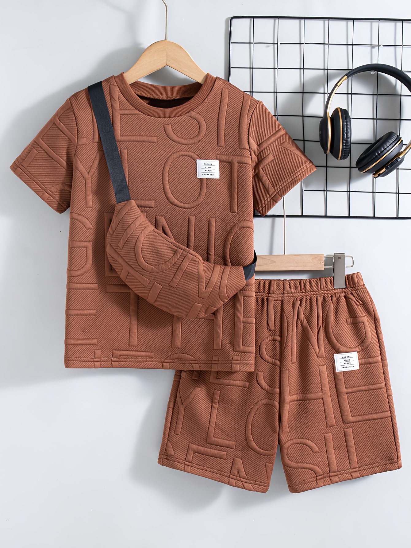 Boys' Casual Outing Solid Color Chap Design Regular Fit Round Neck Short Sleeve T-Shirt And Shorts 2pcs Set with Hanging Bag Boys' Shorts Set Summer, for Outdoor - Image 10