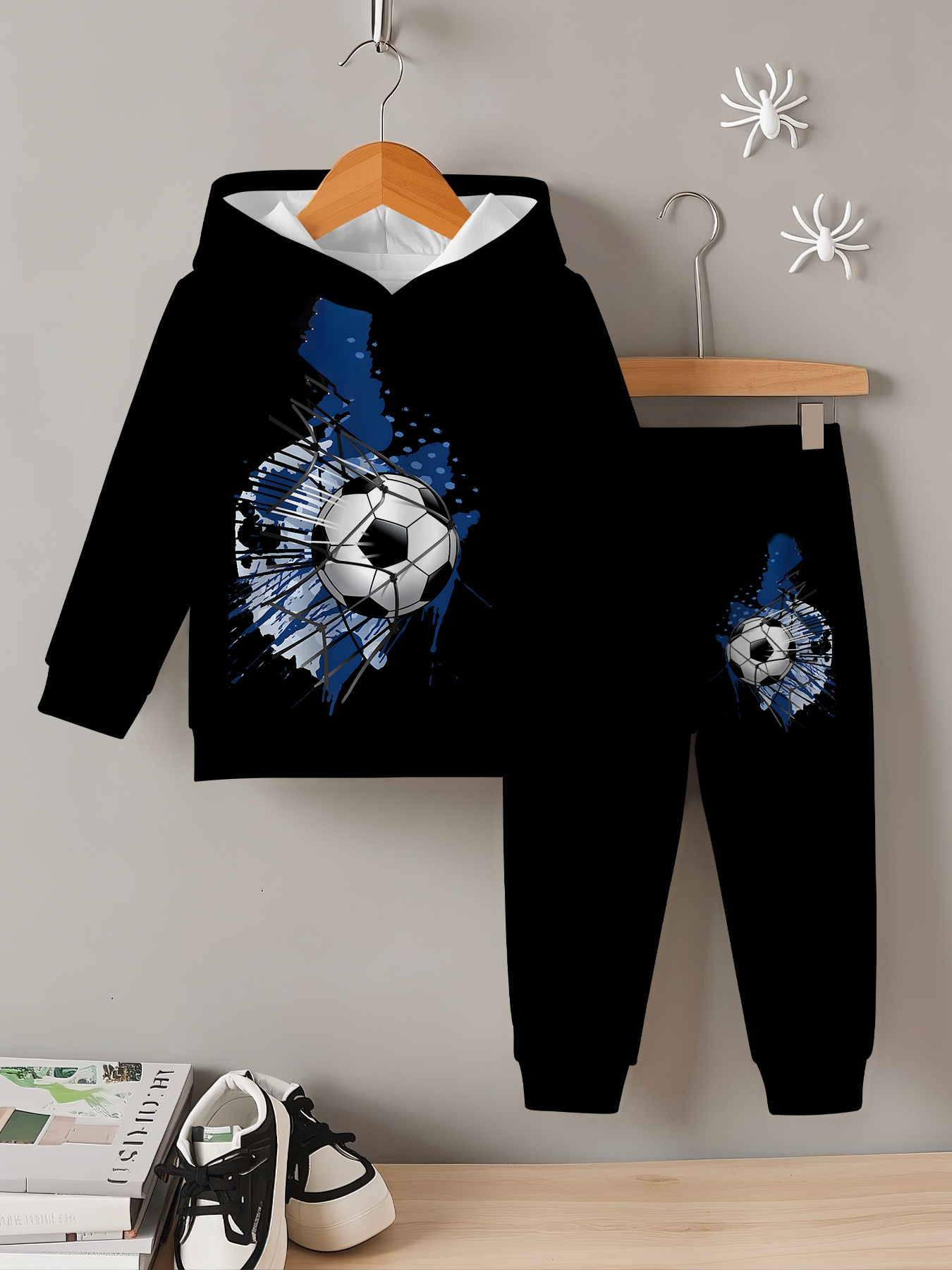 Valentine'S Day Christmas New Year Soccer Print Baby And Toddler Outfit 100% Polyester 3D Digital Print Soccer Star Outdoor Sports Baby And Toddler Set Long Sleeve Sweatshirt + Sweatpants Set Fan Baby Sportswear, for Outdoor