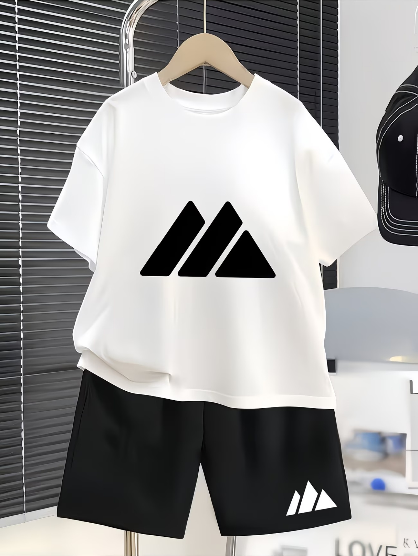 Summer Children's Sports Outfit | Simple Three-Line Print - Breathable and Soft for Skin Contact. Boys and Girls' Short Sleeve Shorts for Daily Wear | Minimalist Sports Theme. Children's Short Sleeve + Shorts Casual Set, Perfect for Outdoor